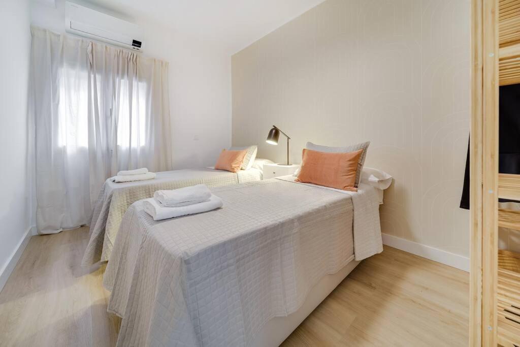 Esplendido Apartamento En El Centro Малага Экстерьер фото