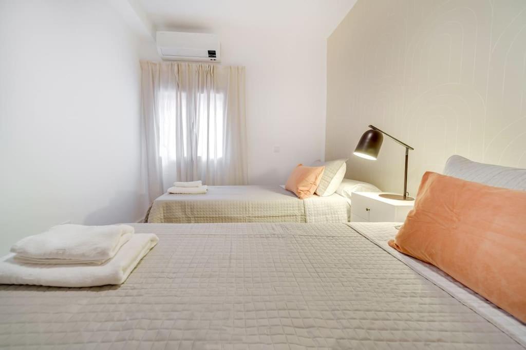 Esplendido Apartamento En El Centro Малага Экстерьер фото